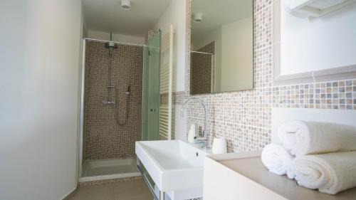 Medana House | Maravida Vacation Rooms
