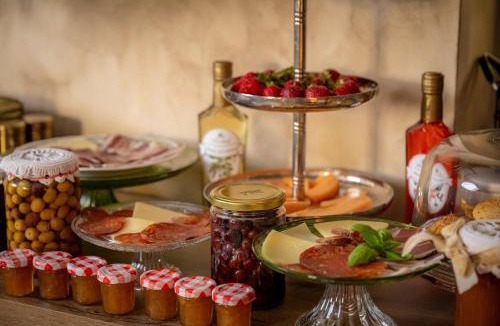 Sveta Nedelja Bed & Breakfast | Marichi Residence