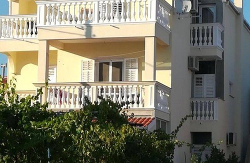Tribunj Apartment | Marija - 100 m from beach: A1 (4) - Tribunj