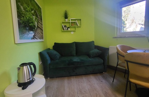 Zagreb Apartment | MASLINA Chic studio with AC, WiFi, fitness room in fabulous Zagreb