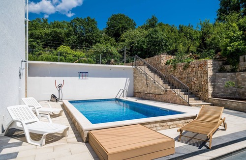 Molunat Apartment | Mata Family Apartments - Deluxe Two bedroom Apartment with Terrace and Sea View
