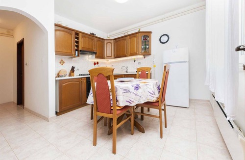 Borik Apartment | MAXI One-Bedroom Apartment 2