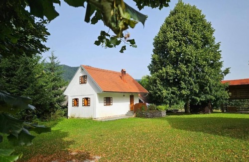 Dolenjske Toplice House | Mežnarija Cerovec