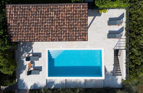 Klis House | Mediterranean Countryside Retreat
