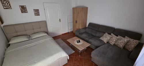 Kutina Apartment | Melody Apartment Kutina