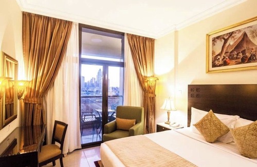 Barsha Heights Hotel | Mercure BH | 1BR Sky Apt | Internet City Base for Short + Long Stays