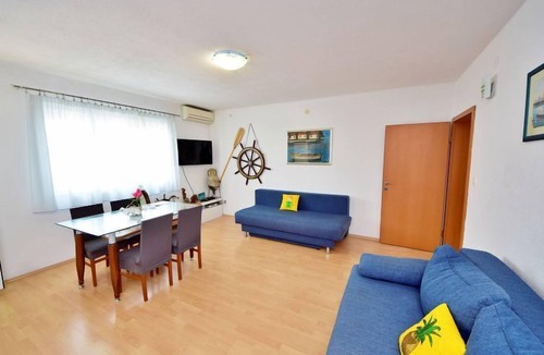 Stari Grad Apartment | Mirroni by Interhome