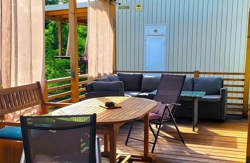 Blato House | Mobile Home 'Kućica Br. 2 Zelena' with Sea View, Wi-Fi and Air Conditioning