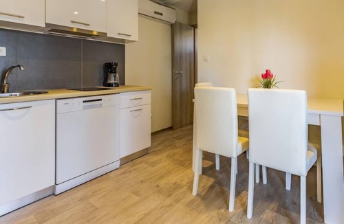 Banjole House | Mobile home Premium by Interhome