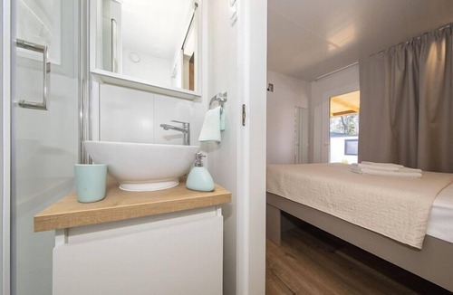 Biograd na Moru House | Mobile homes in Camp Soline at Biograd, with sand- and pebble beach