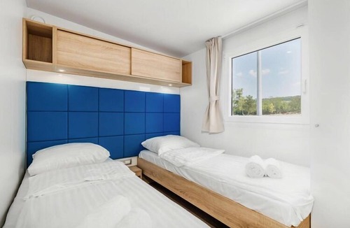 Omisalj House | Mobile Homes in Camping Omisalj, island Krk, with swimmingpool
