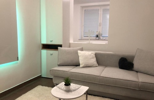Ljubljana City Centre Apartment | Modern center studio under the castle II FREE PARKING