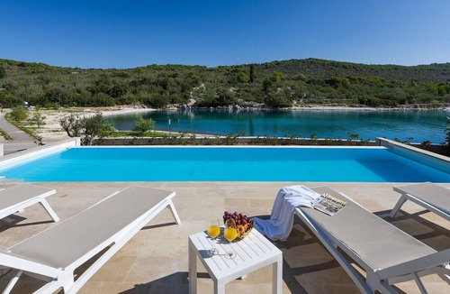Kali Villa | Modern Villa InBlue, on the Island of Ugljan