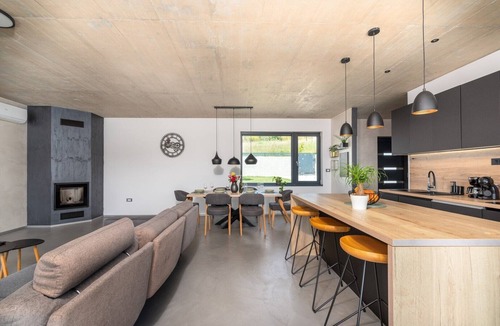 Nova Vas Villa | Modern Villa Rea with Pool and Spectacular Views of the Sea and Valley