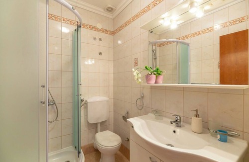 Mokosica Apartment | Mondo Room 1 - One Bedroom Apartment, Sleeps 2