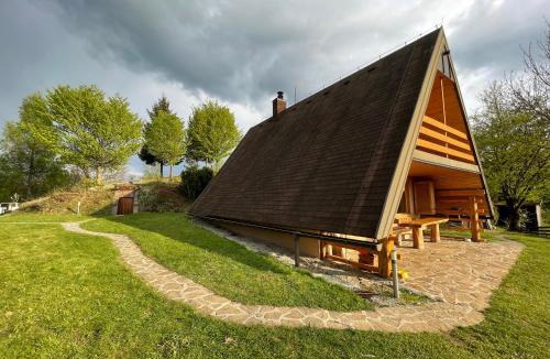 Kamnik House | Mountain View Cottage