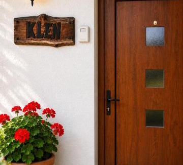 Duga Resa House | Mrežnička idila resort- private resort with swimming pool and hot tube near Mrežnica river