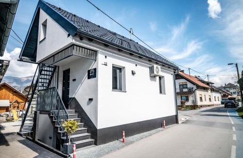 Nevlje Apartment | MVSV Apartment