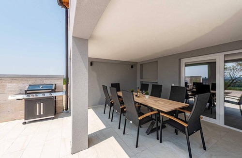 Benkovac House | MY DALMATIA - Villa Pezer with heated pool & sauna