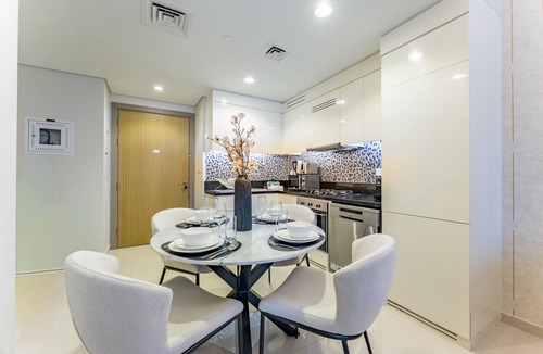 Sheikh Zayed Road Apartment | Near Safa Park, Offering Easy Access to Downtown Dubai, Jumeirah Beach and Kite Beach
