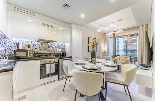 Sheikh Zayed Road Apartment | Near Safa Park, Offering Easy Access to Downtown Dubai, Jumeirah Beach and Kite Beach