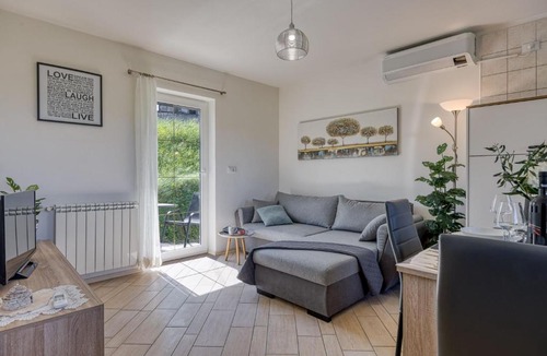 Brda Apartment | Neda Apartments Among Vineyards