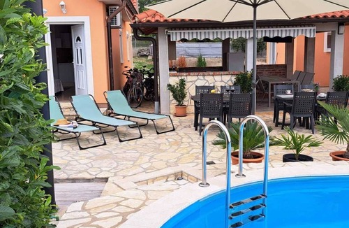 Sveti Vid-Miholjice Apartment | "Nette App in der Nähe des Pools" by Interhome