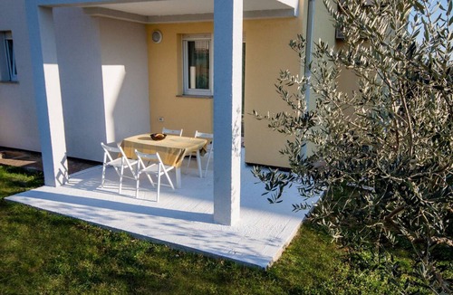 Monterol Apartment | Neue Wohnung für 4 Personen Umag - Erdgeschoss by Interhome