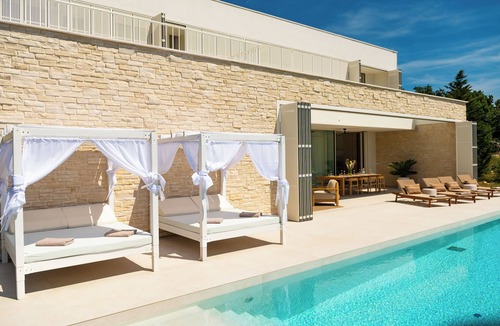 Novalja House | NEW! Isolana Residence Novalja Welcome Season 18m Heated Pool