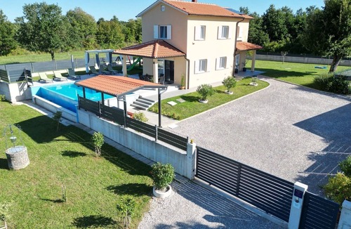 Zminj Villa | New! Modern Villa with private swimming pool and with an amazing view
