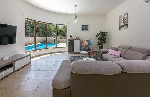 Kapelica Villa | Newly built villa only 5 km from the beautiful beaches in Rabac