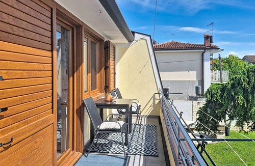 Finida Apartment | Nice apartment for 4 guests with A/C, WIFI, TV, terrace and pets allowed