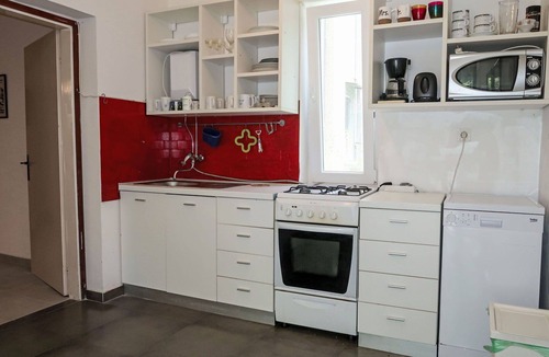 Mosenice Apartment | Nice apartment for 4 people with WIFI, A/C, TV and terrace