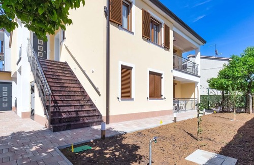 Porec Apartment | Nice apartment for three on solid position