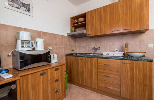 Barbat na Rabu Apartment | Nice apartment in Barbat na Rabu with WiFi