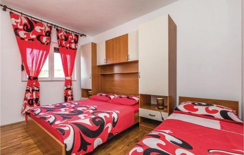 Dinjiska Apartment | Nice Apartment In Dinjiska With Wifi
