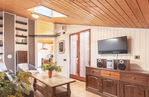 Valbandon Apartment | Nice apartment in Fazana with WiFi