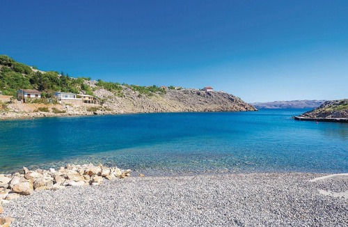 Cesarica Apartment | Nice apartment in Karlobag with WiFi