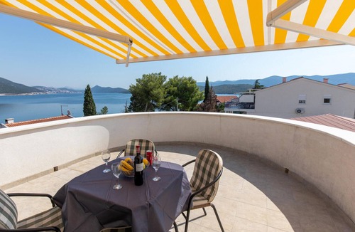 Klek Apartment | Nice apartment in Klek with WiFi