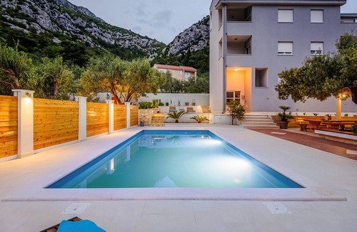 Klek Apartment | Nice apartment in Klek with WiFi