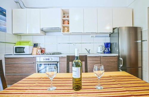 Kustici Apartment | Nice apartment in Kustici with WiFi