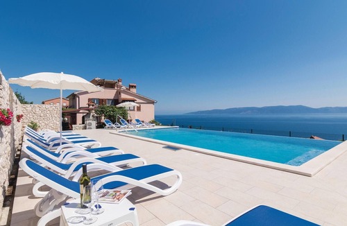 Ravni Apartment | Nice apartment in Labin with house sea view