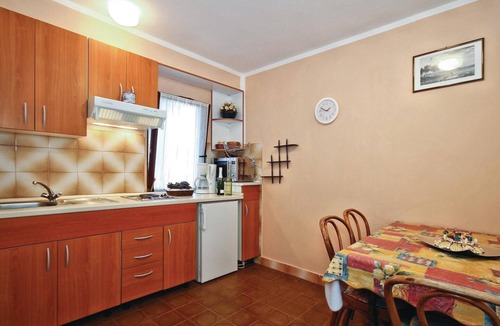 Nova Vas Apartment | Nice apartment in Porec with WiFi