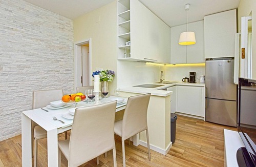 Kastelir-Labinci House | Nice apartment in villa for 4 people with WIFI, A/C, pool, TV and terrace