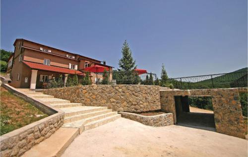 Crni Kal House | Nice Home In Crni Kal