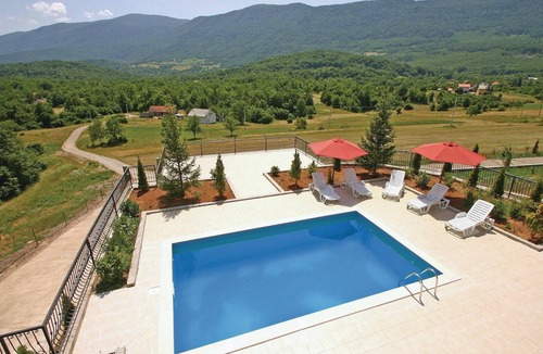 Crni Kal House | Nice home in Crni Kal