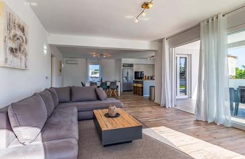 Galizana House | Nice home in Galizana