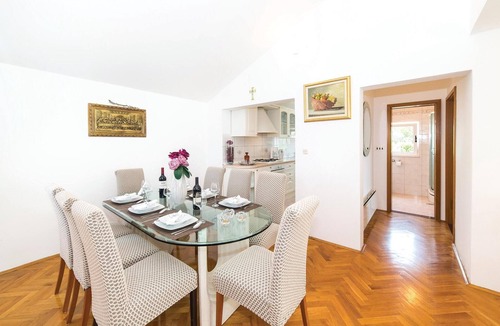 Kastel Gomilica House | Nice home in Kastel Gomilica