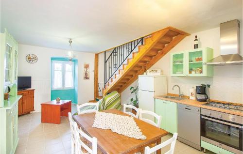 Cokuni House | Nice Home In Krnica With Wifi