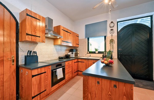 Jalzabet House | Nice home in Lestakovec with sauna